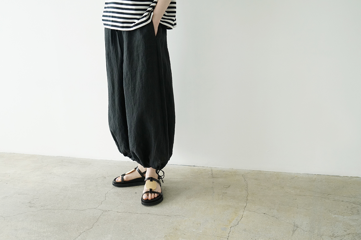 Mochi モチ jogger wide pants ジョガーワイドパンツ
