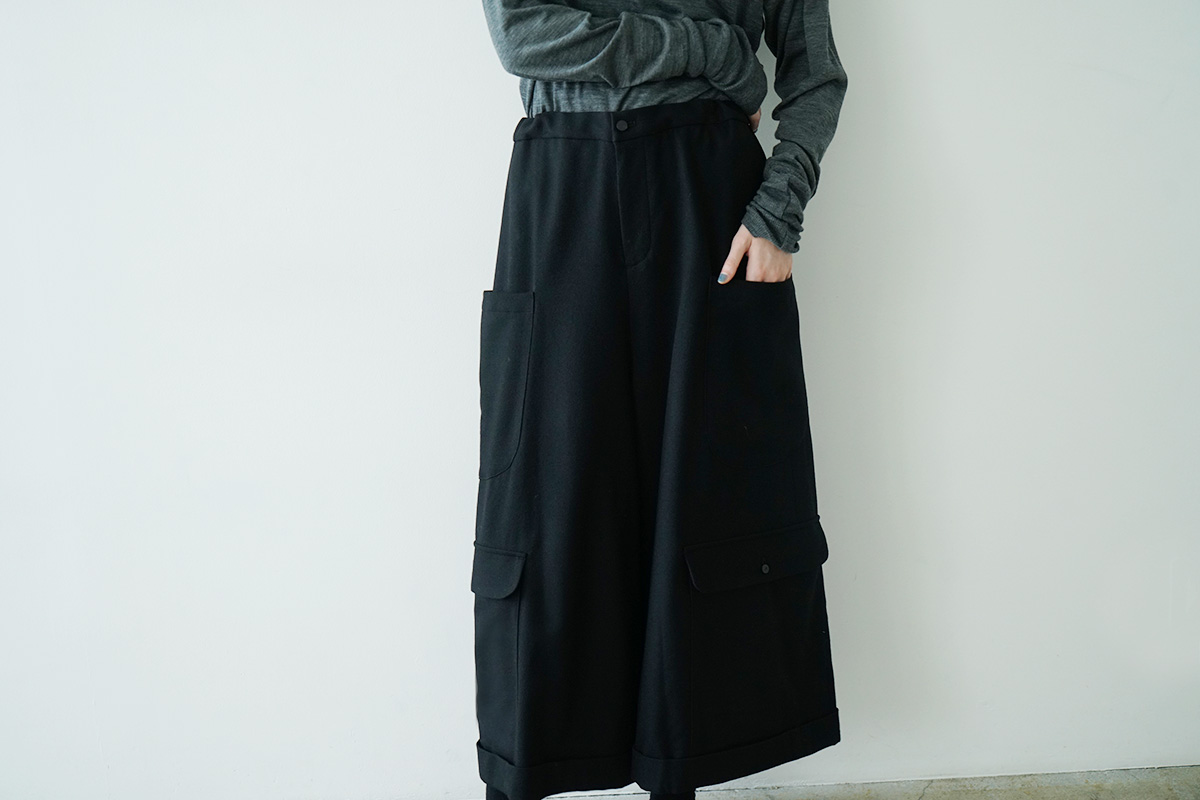 Mochi モチ denim tapered easy pants デニムテーパードパンツ 