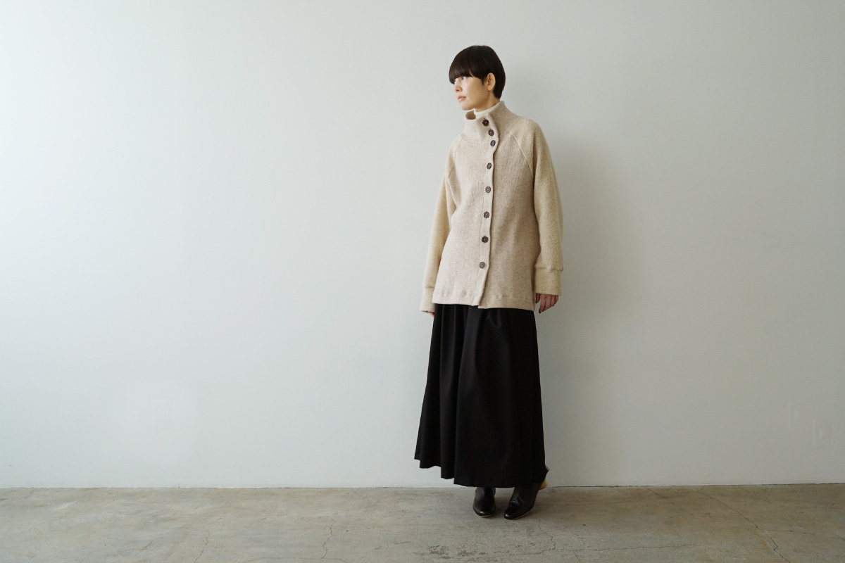Mochi モチ pullover blouse [sand] フレンチリネンブラウス 