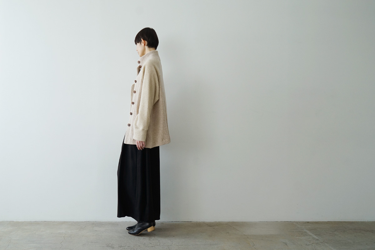 Mochi モチ pullover blouse [sand] フレンチリネンブラウス 