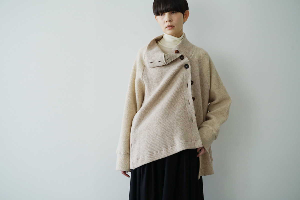 Mochi モチ pullover blouse [sand] フレンチリネンブラウス 