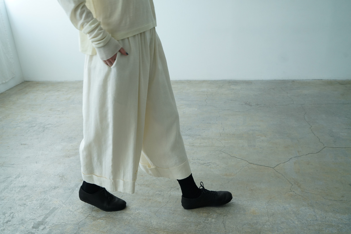 Mochi モチ suspenders cropped pants [black] サスペンダークロップドパンツ