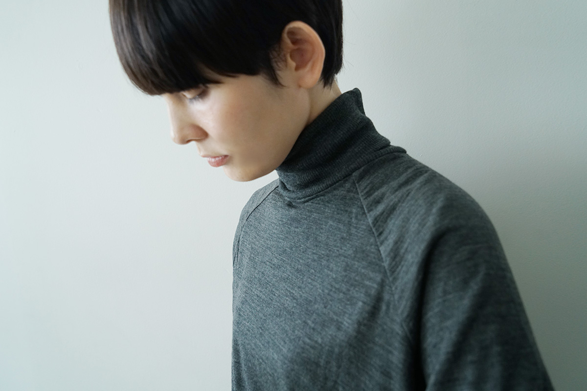 Mochi モチ suspenders cropped pants [chalk] サスペンダークロップドパンツ