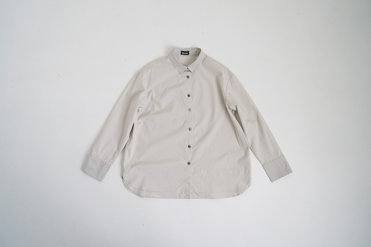 Mochiモチfinx cotton double slit shirt [off beige/ma25-b-01] 