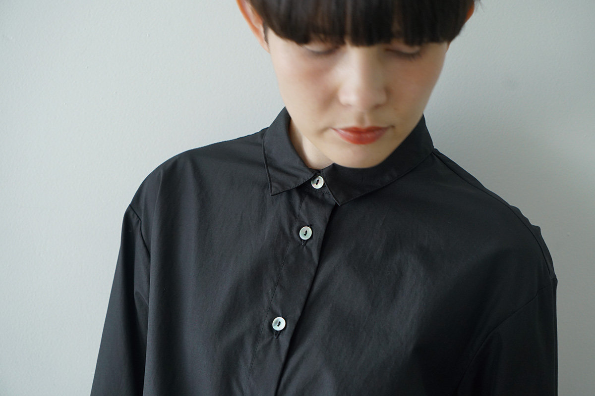Mochi モチ puff sleeve gather blouse [sand] ギャザーブラウス