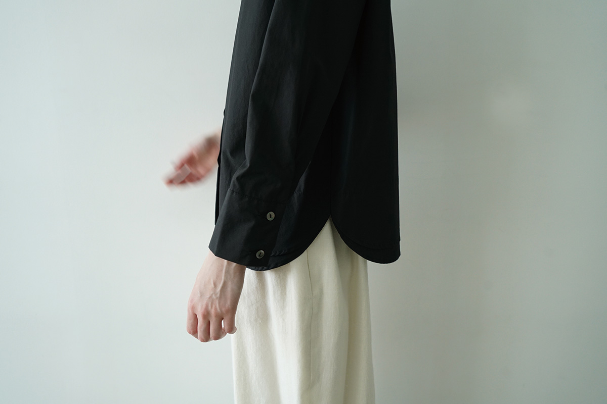 Mochi モチ puff sleeve gather blouse [sand] ギャザーブラウス