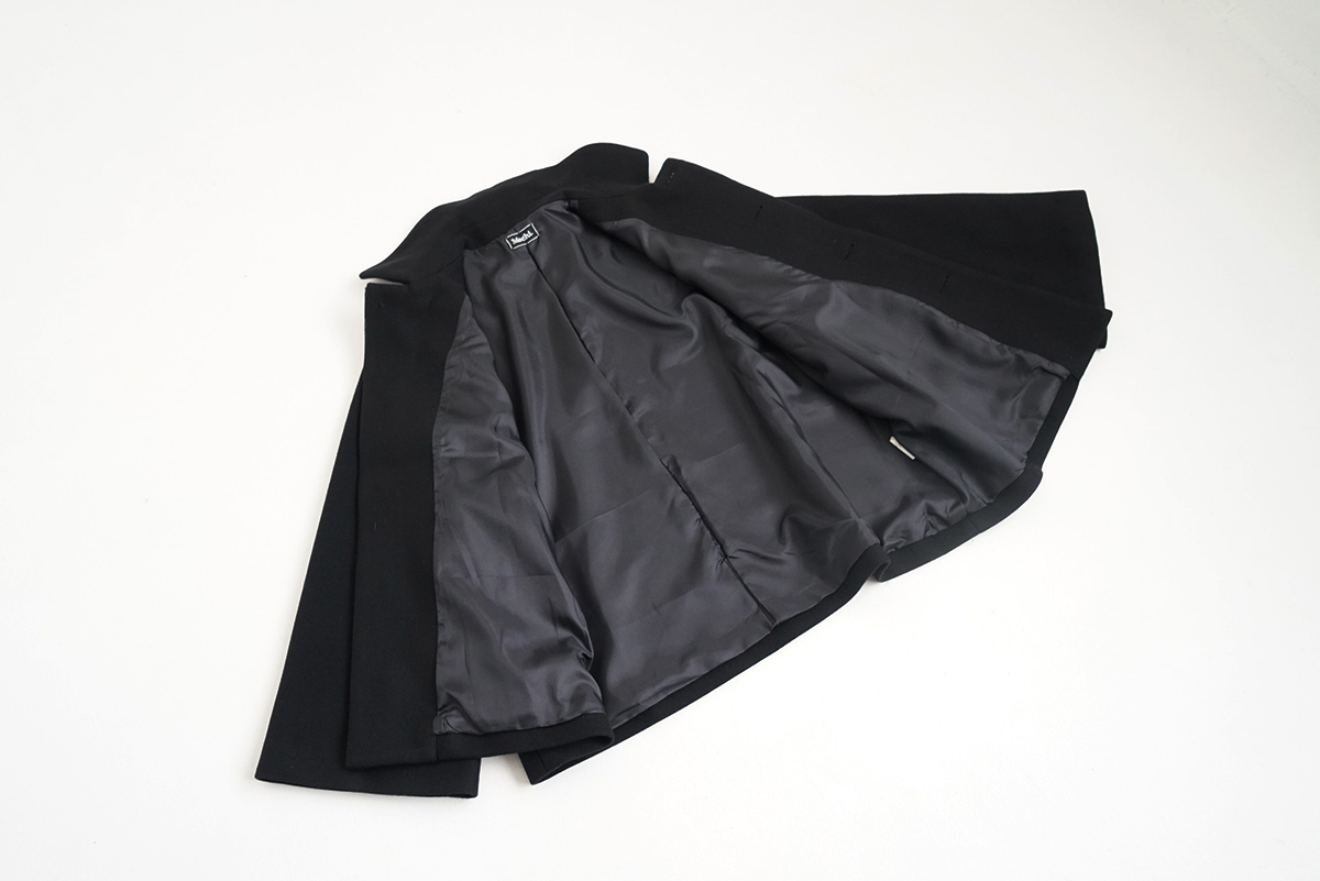 Mochiモチa-line short coat [black/ma25-co-01]