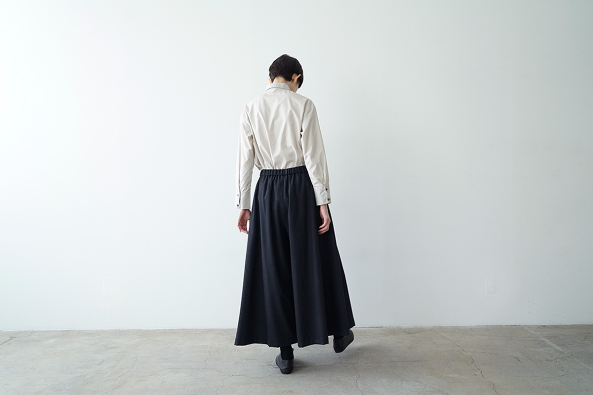 Mochi モチ linen v-neck dress [black] フレンチリネンVネックドレス