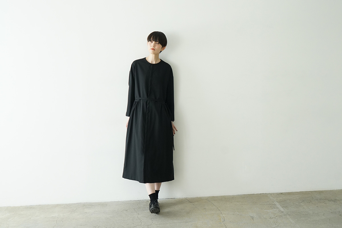 Mochiモチside gather dress [black/ma24-op-02] 