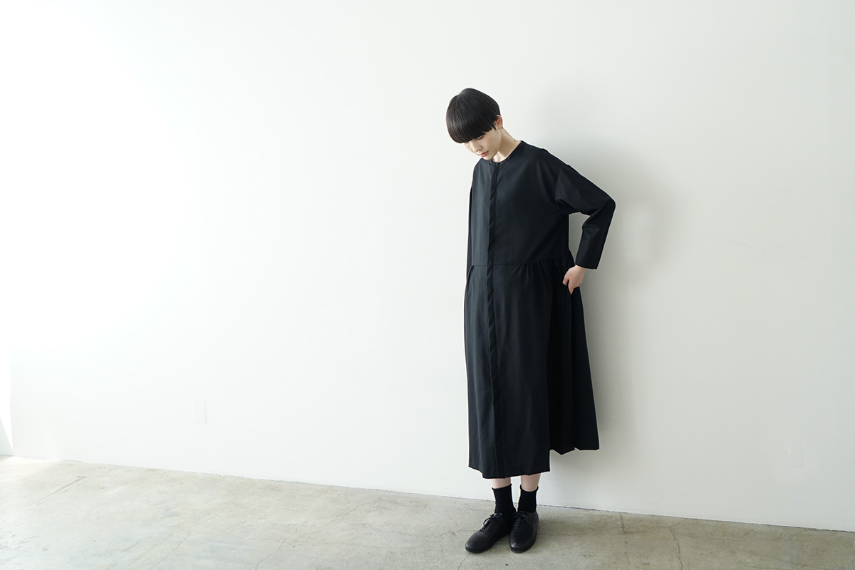 Mochiモチside gather dress [black/ma24-op-02] 