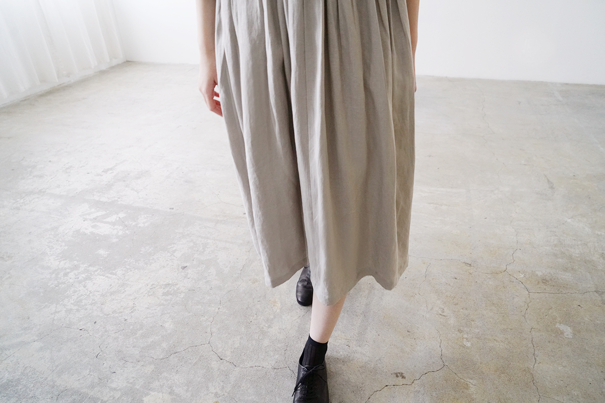 Mochi モチ a-line sleeveless dress [chalk] ma25-op-01