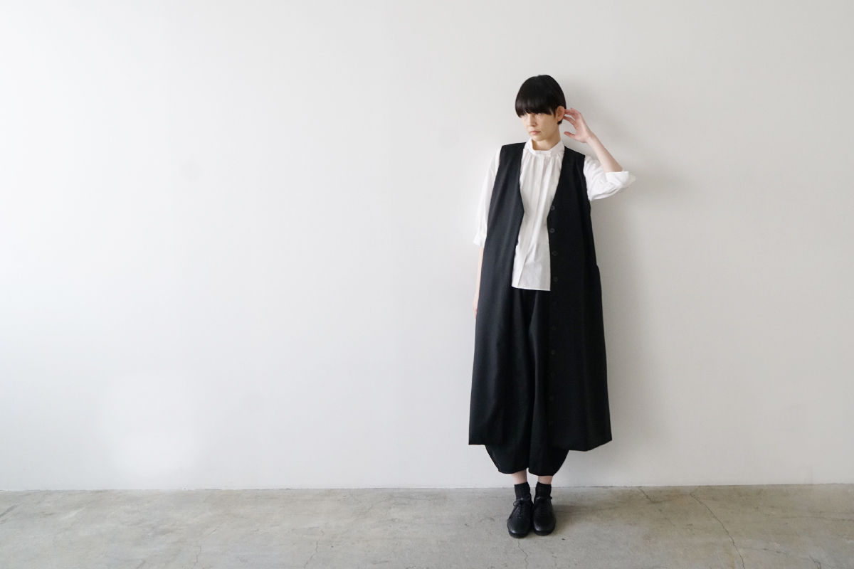 Mochiモチvest dress [black/265-Mochi-22]