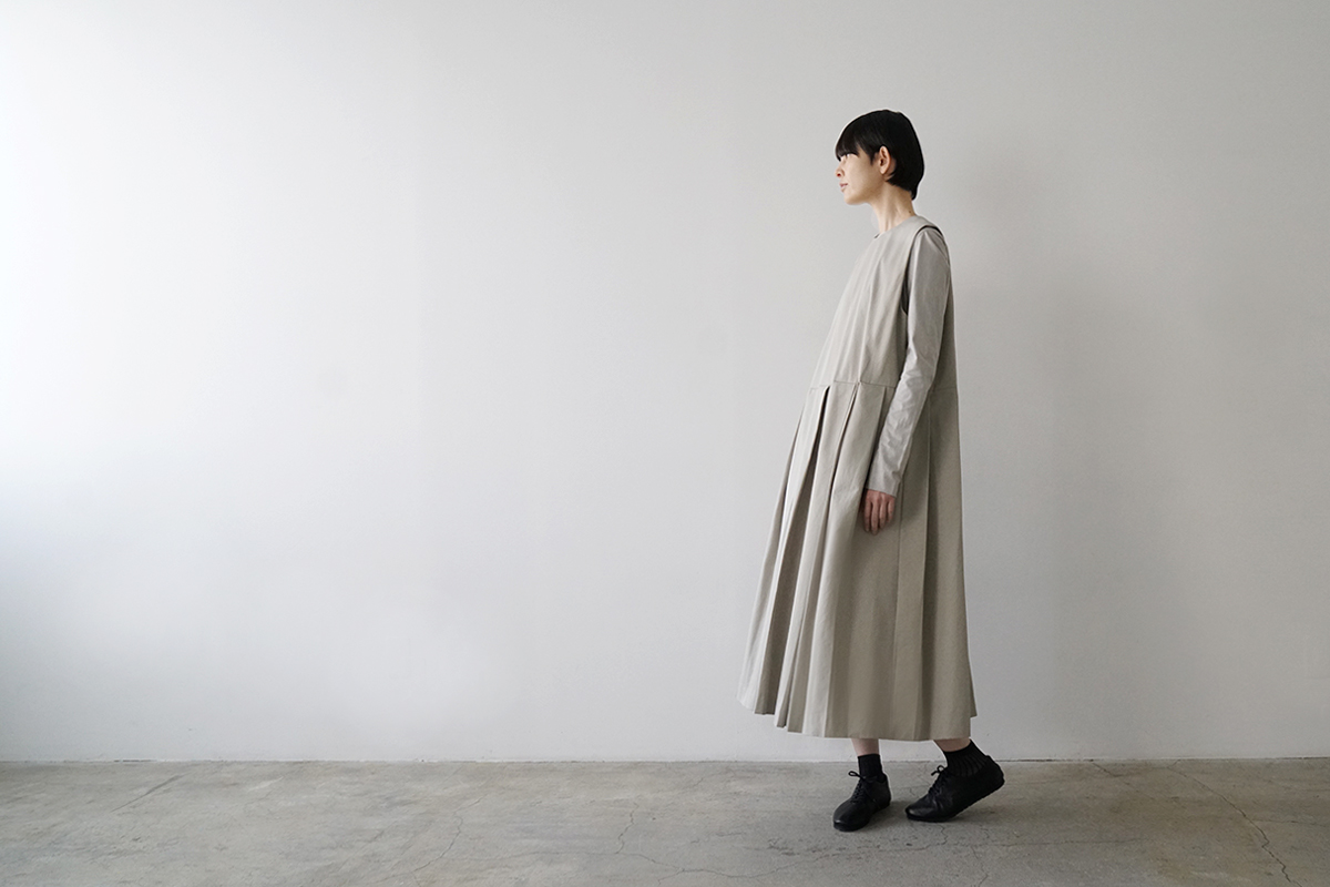 Mochi モチ a-line sleeveless dress [chalk] ma25-op-01