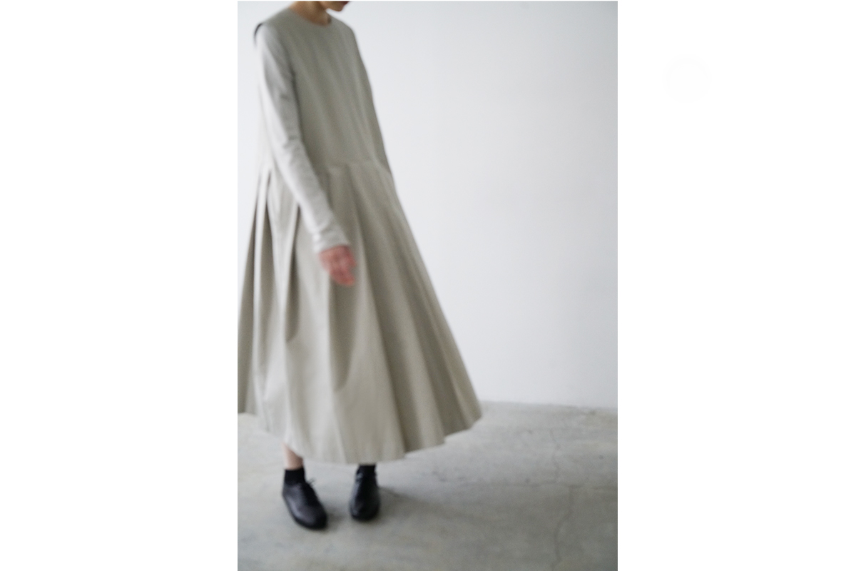 Mochi モチ a-line sleeveless dress [chalk] ma25-op-01