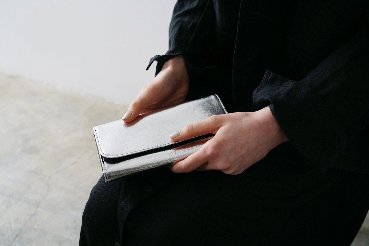 Mochi long wallet [ma-pro-09/silver]