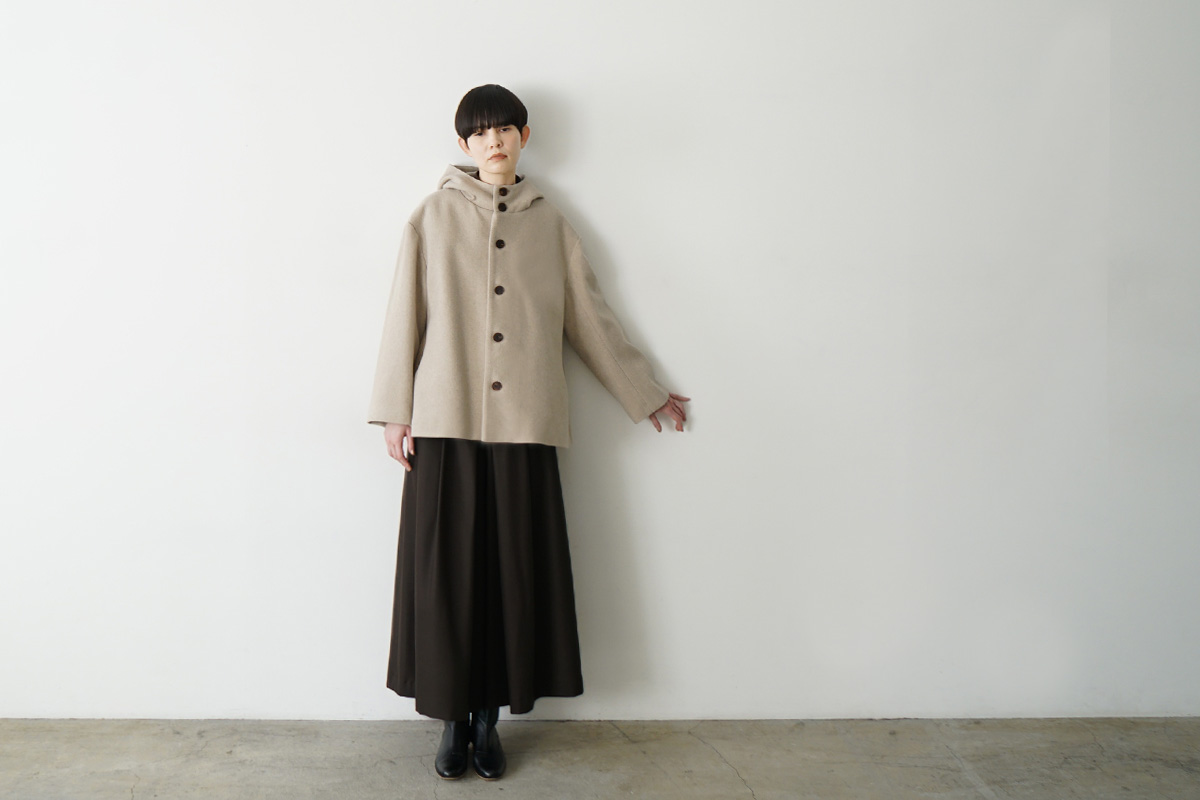 Mochiモチhooded short coat