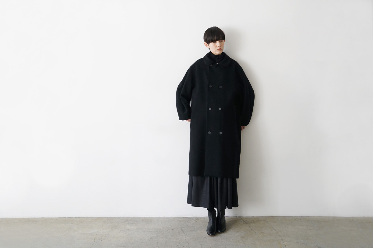 Mochi モチ Palm maison Mochi モチ padded collar coat