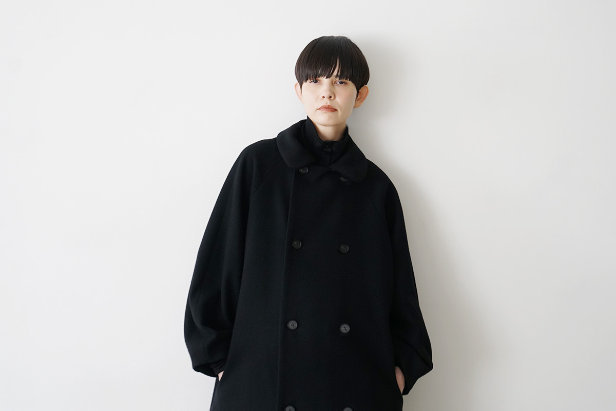 Mochi モチ Palm maison Mochi モチ padded collar coat