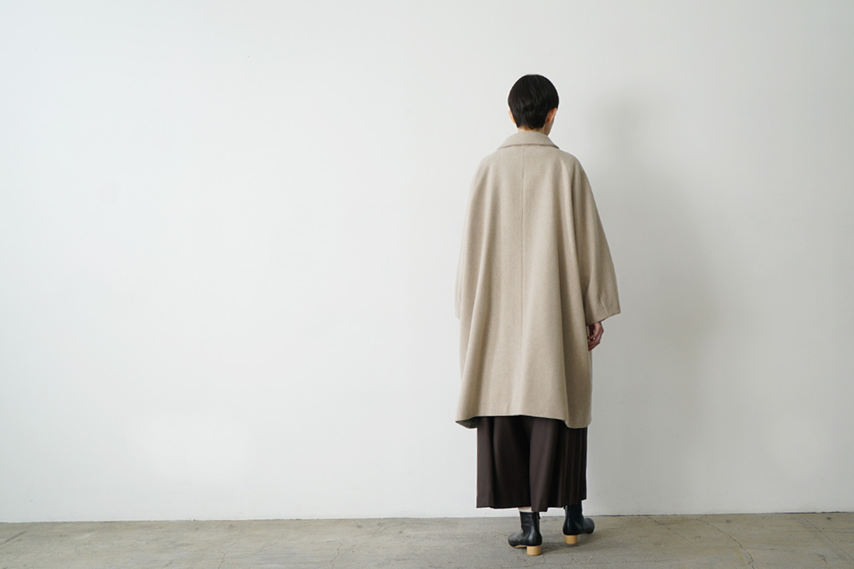 Mochi モチ Palm maison Mochi モチ padded collar coat