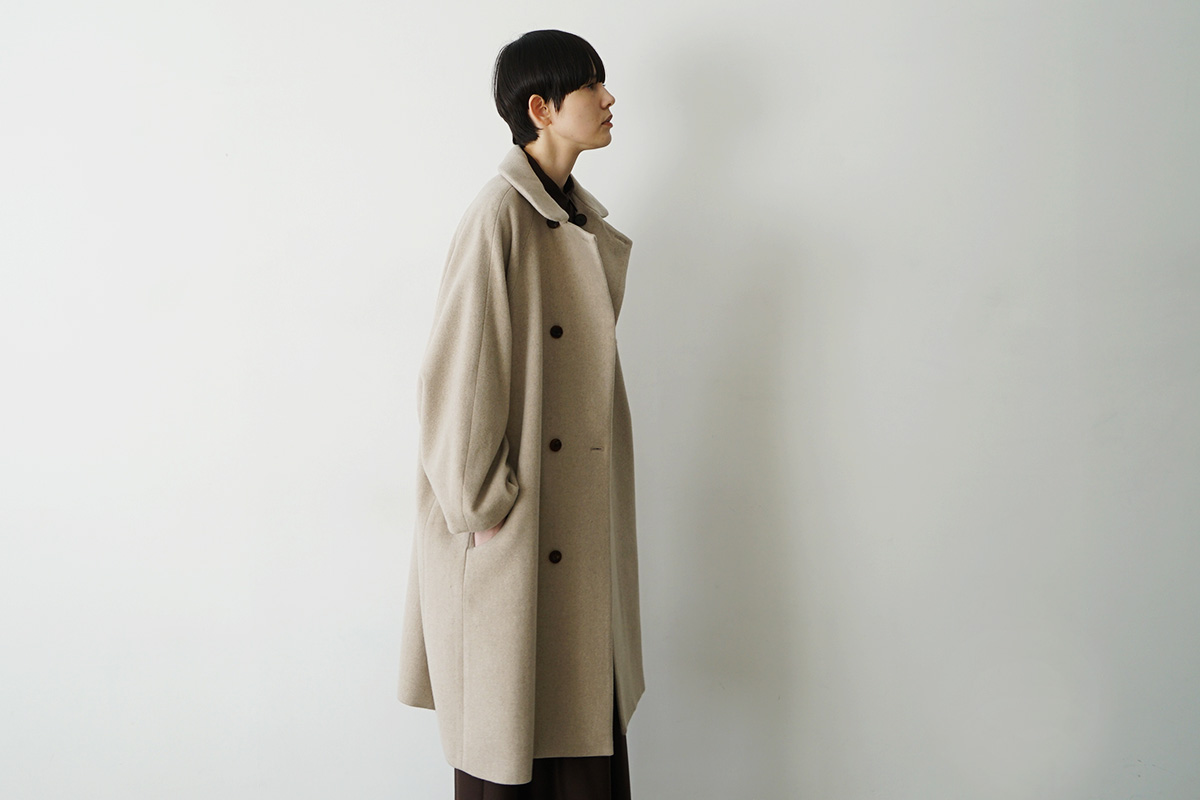Mochi モチ Palm maison Mochi モチ padded collar coat