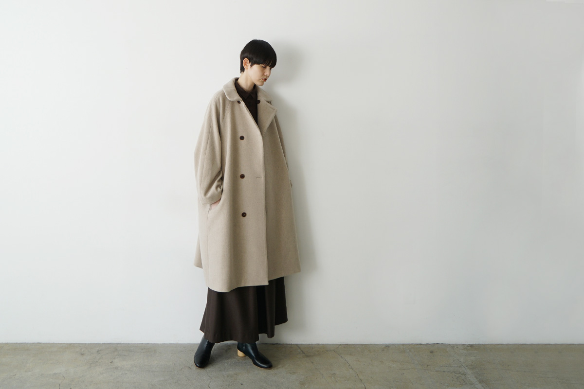 Mochi モチ Palm maison Mochi モチ padded collar coat