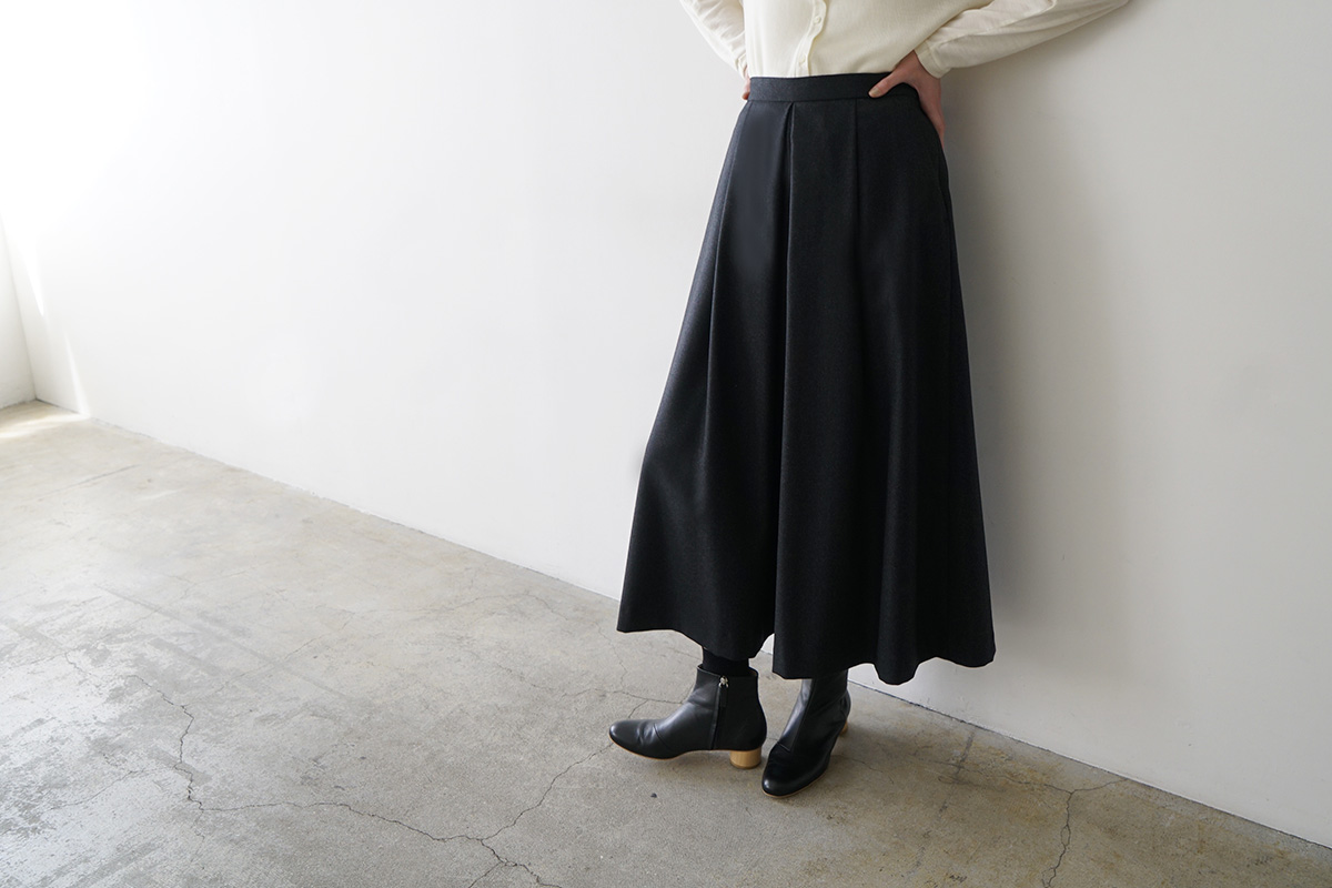  Mochiモチfront pleated culottes [dark gray/ma26-pt-01]