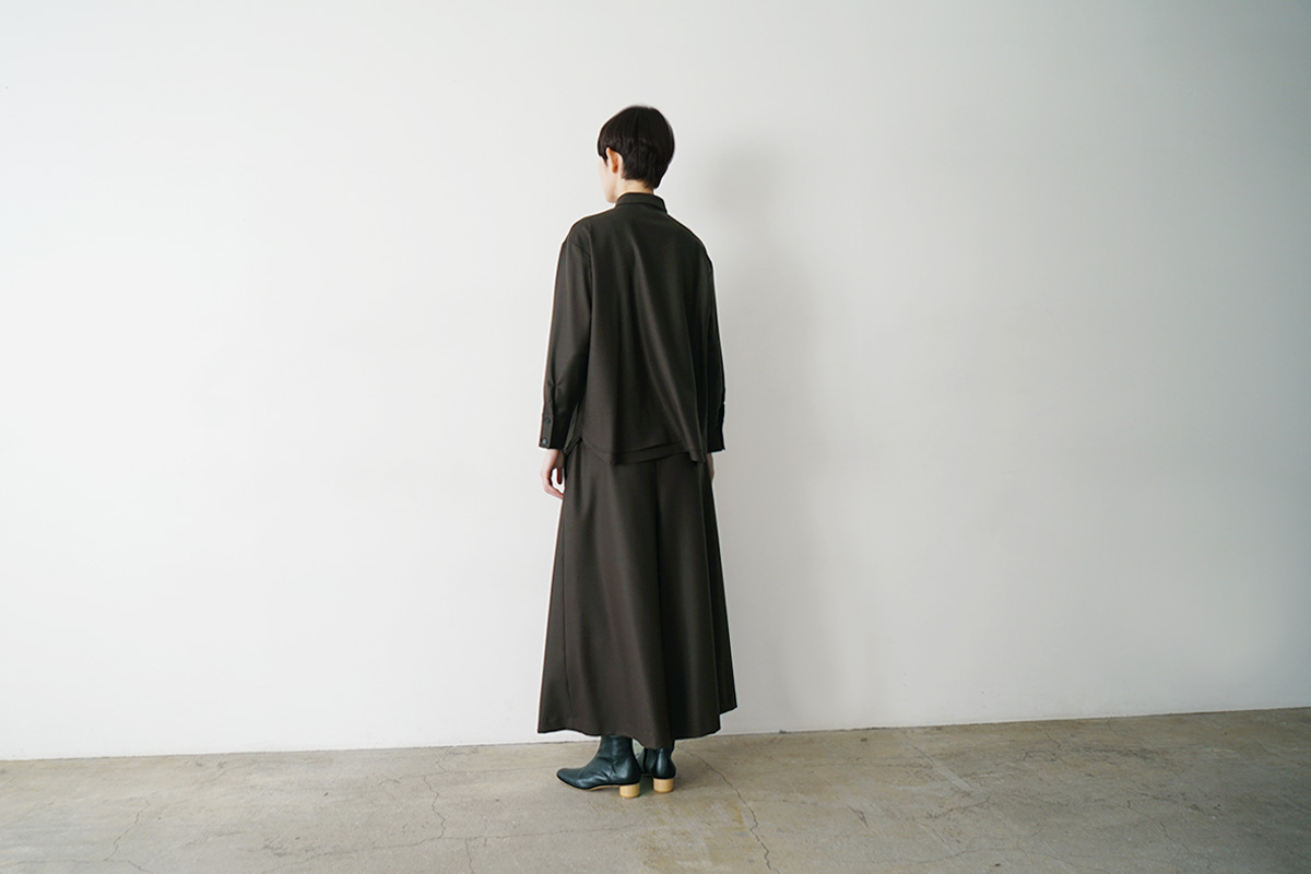 Mochiモチdouble slit shirt [dark mocha/ma25-b-01] 