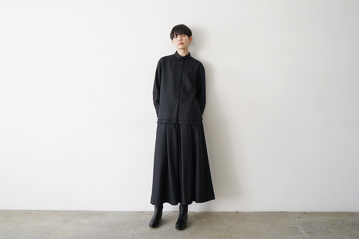 Mochiモチdouble slit shirt [dark gray/ma25-b-01] 