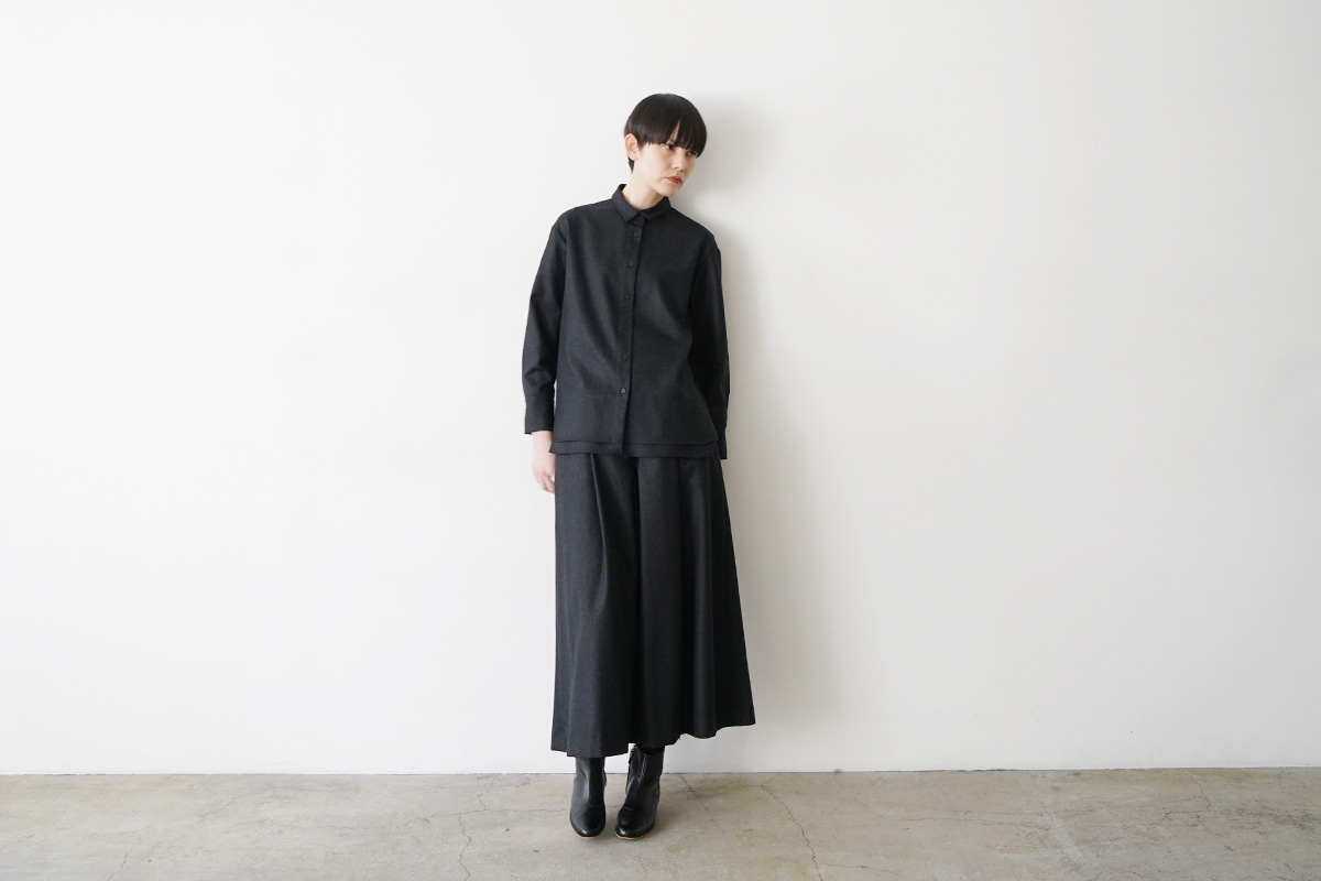 Mochiモチdouble slit shirt [dark gray/ma25-b-01]