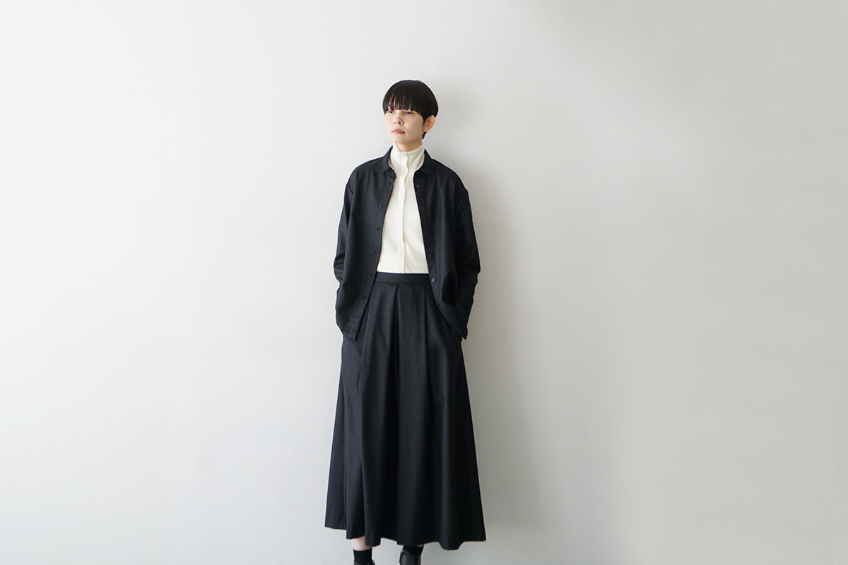 Mochiモチdouble slit shirt [dark gray/ma25-b-01]
