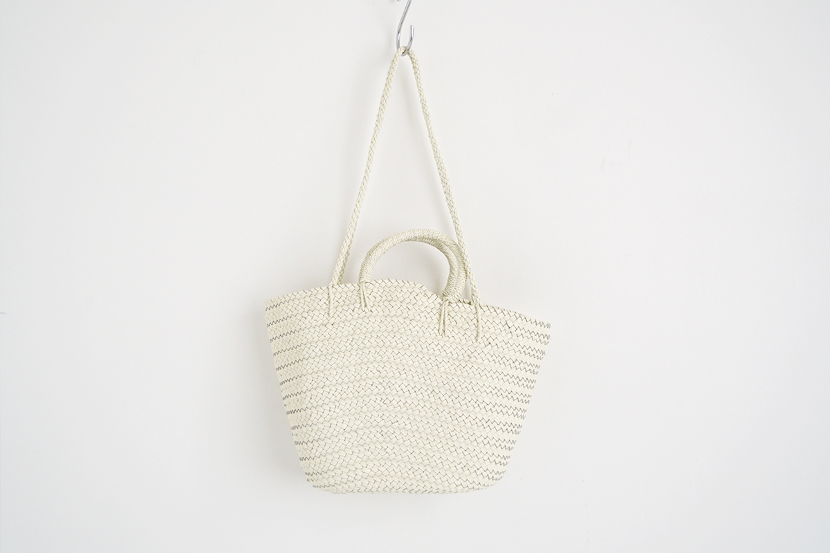 Aeta アエタKG43 OVAL BOTTOM BASKET M +SHOULDER[WHITE]Aeta 最新の