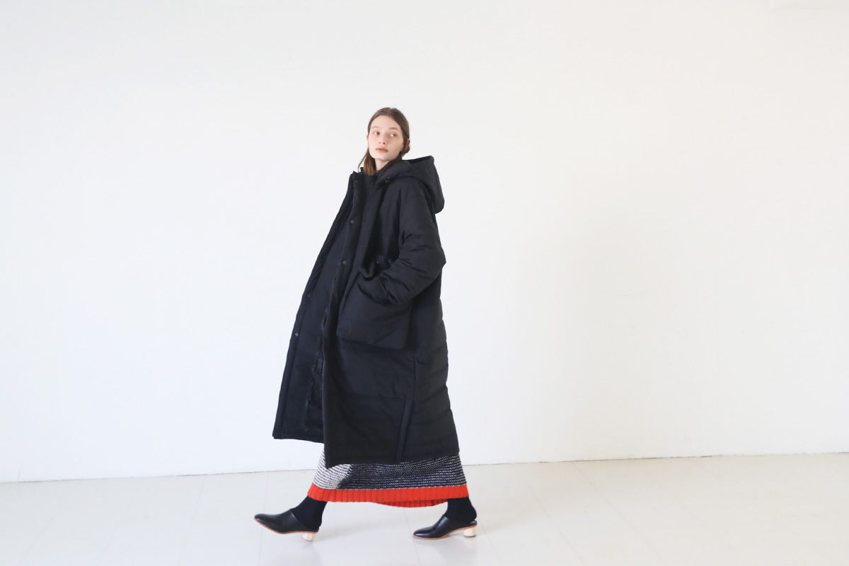 HENRIK VIBSKOV ヘンリックヴィブスコフ LONG DOWN COAT [Caviar]