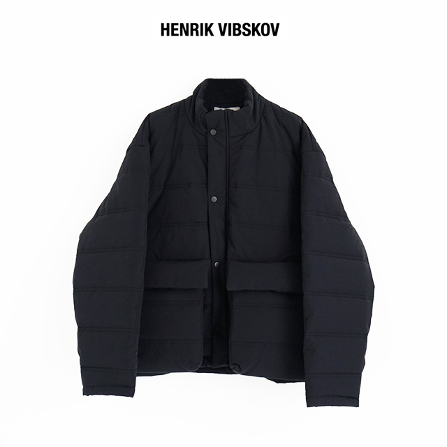 週間ランキング１位獲得 HENRIK HENRIK - VIBSKOV daterightstuff.com ヘンリック・ヴィブスコフ VIBSKOV  ナイロンジャケット黒 henrik ジャケット・アウター