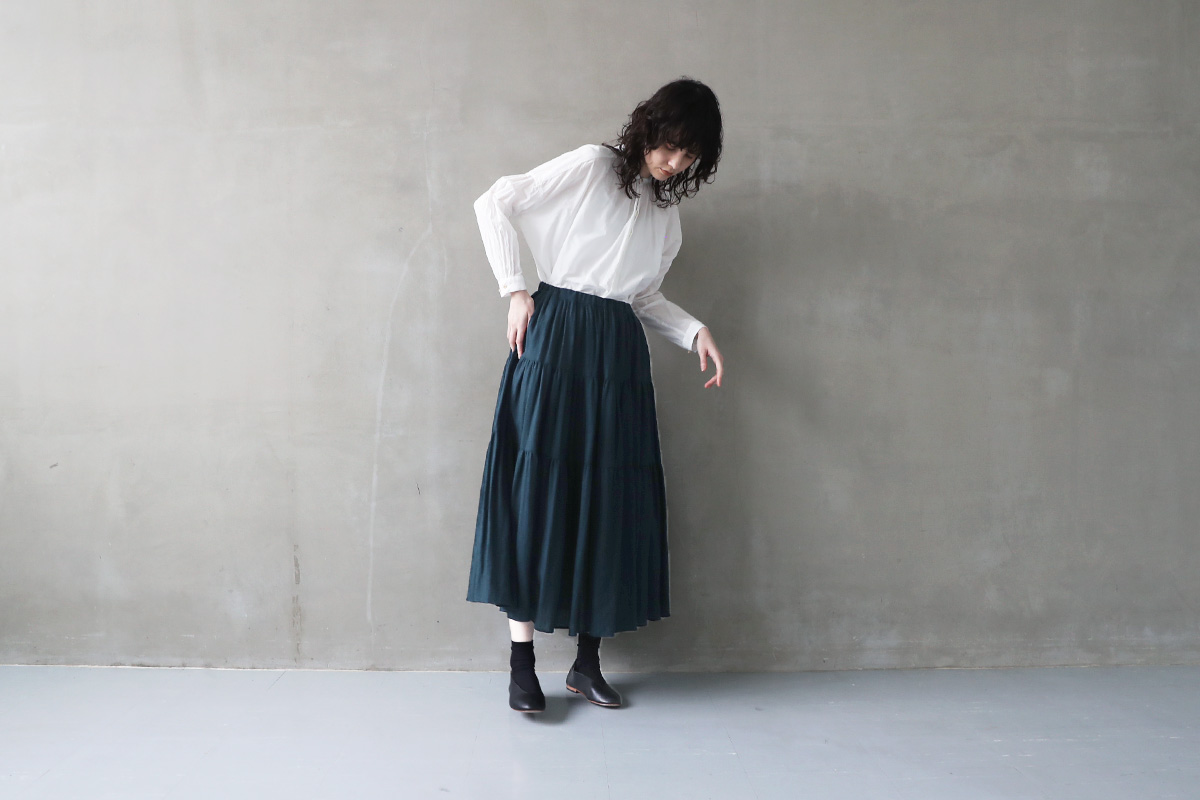 新品・未使用品　suzukitakayuki   tiered skirt