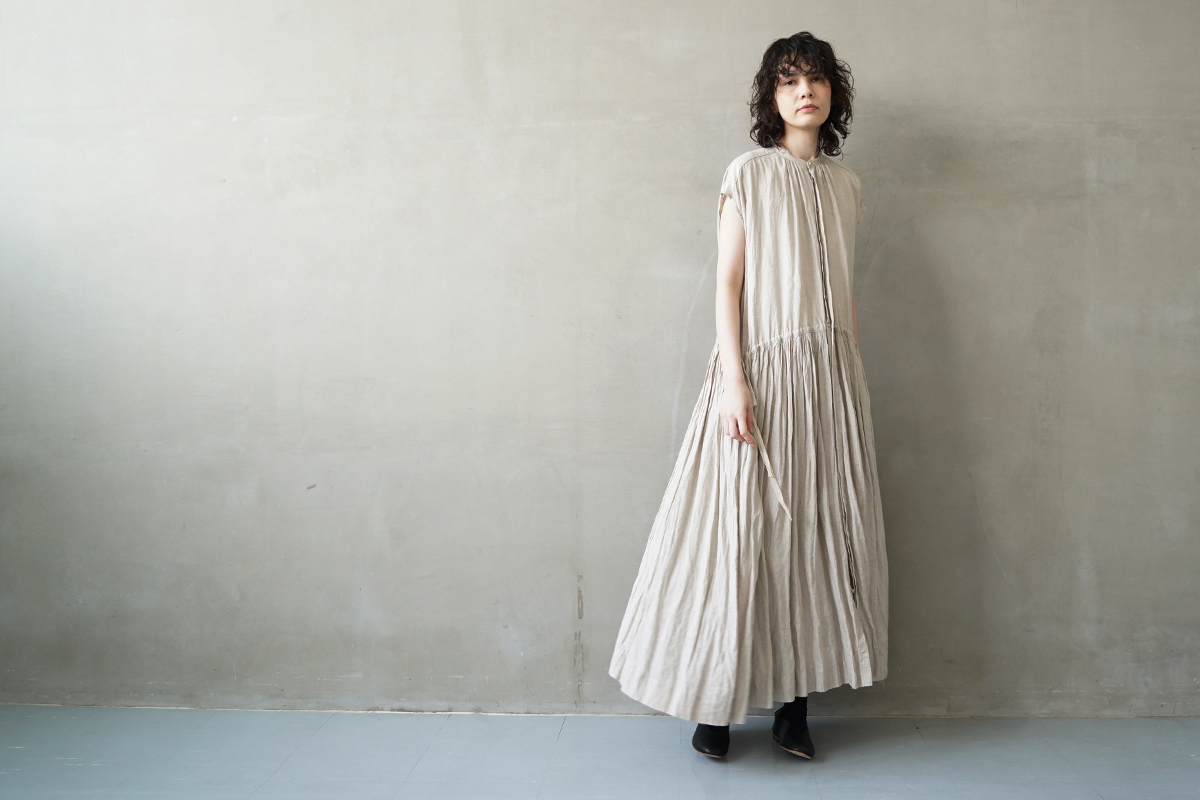 suzuki takayuki スズキタカユキ french-sleeve dress [S241-31/beige 