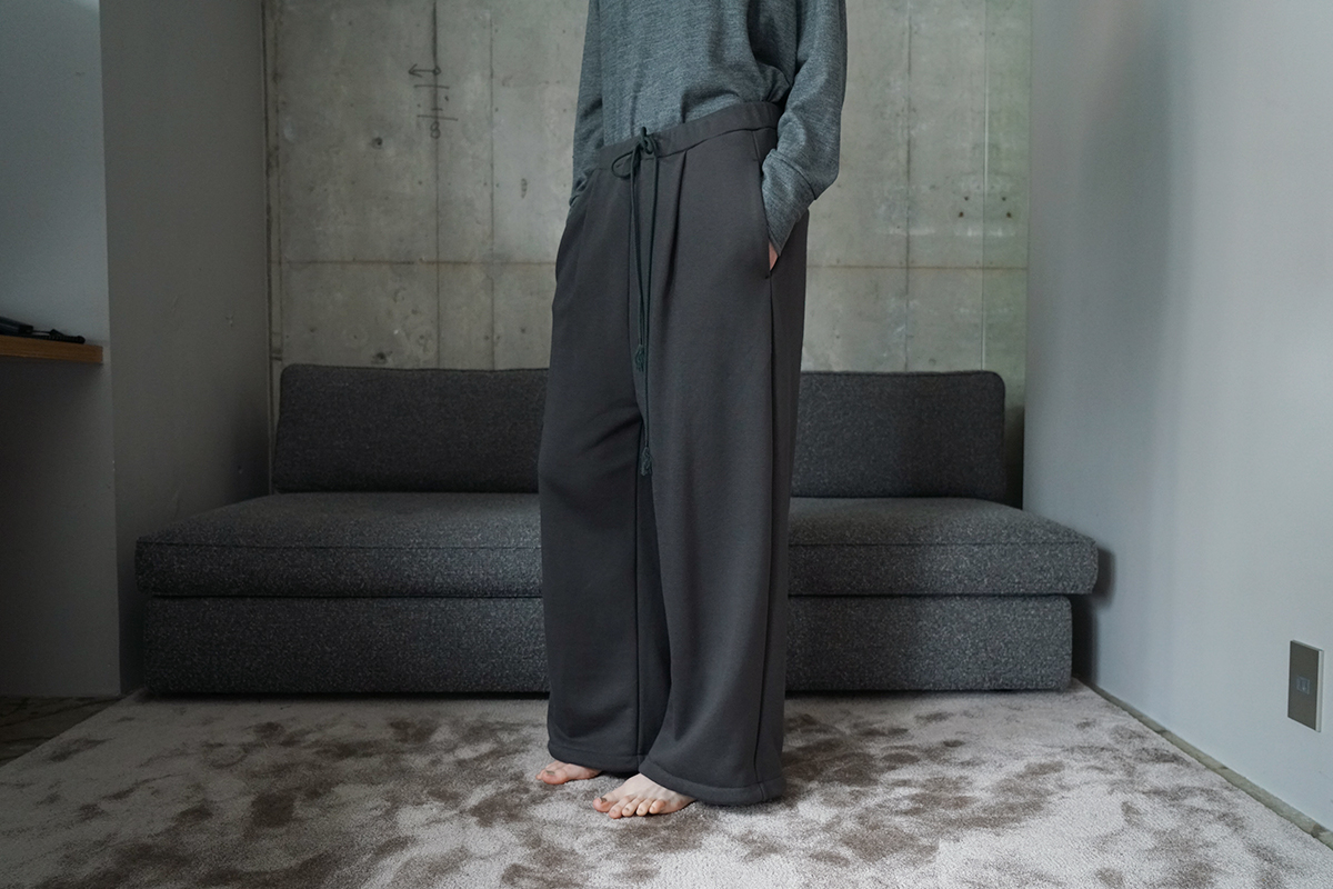 VU ヴウ sweat wide pants [GRAHITE] vum-pt-06