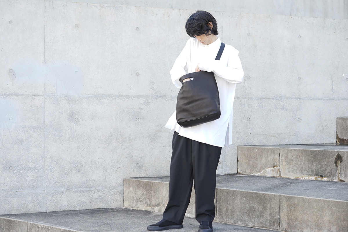 Aeta アエタDA04 SHOULDER TOTE M[BLACK]Aeta 最新のバッグなど革