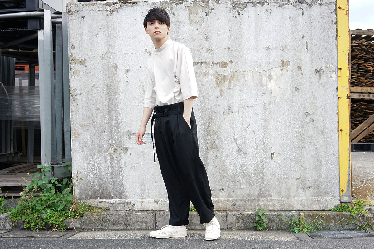 ESSAY SHIN HAKAMA SLACKS 新品未使用品の+spbgp44.ru