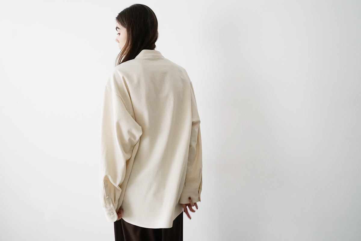 VUm wide stand collar shirts COTTON WOOL OFF WHITE vum-sht-008 バックスタイル