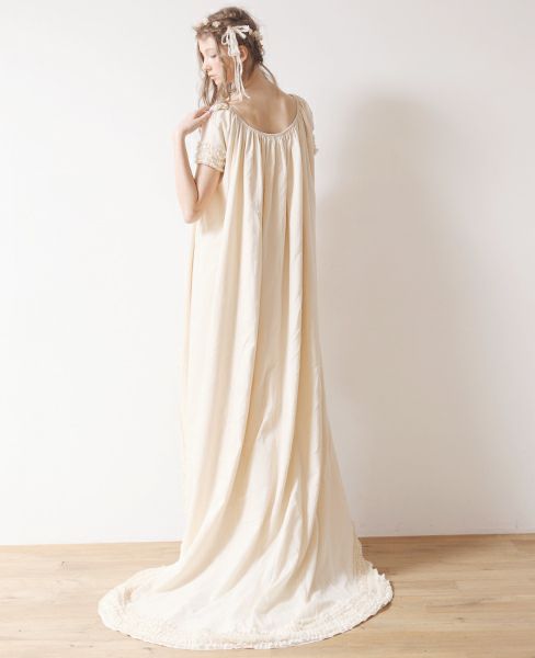 Palm wedding order made. Palm maison×hoshi スモッグフリルドレス