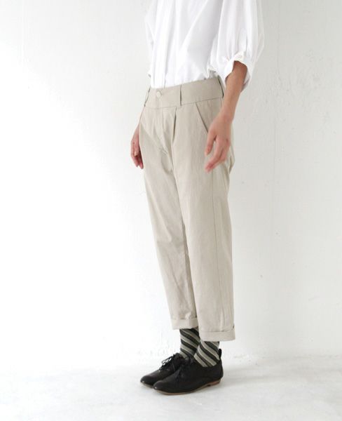 SI-HIRAI.クロップドパンツ