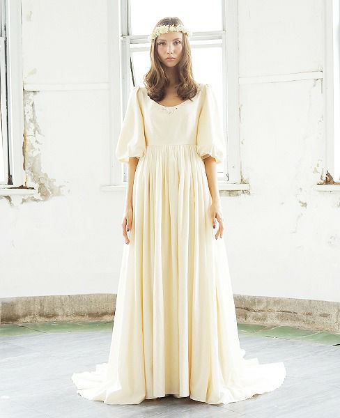 Palm wedding order made.HOSHI オーガニックコットンボリューム袖バックティアードドレス