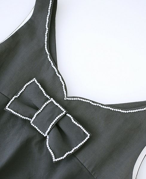 Palm wedding order made.HOSHI オーガニックコットンペプラムブラックドレス