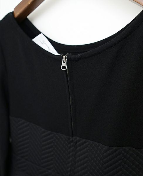 JUN OKAMOTO.[RO-33156]エイランタイの草原みたいなワンピース