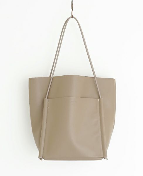 Building Block.POCKET TOTE IN TAUPE[TAUPE]
