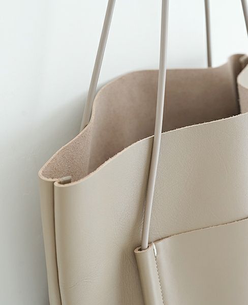 Building Block.POCKET TOTE IN TAUPE[TAUPE]