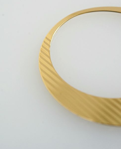 ANNETHOMAS.RONDE CARRE CIRCLE BRACELET
