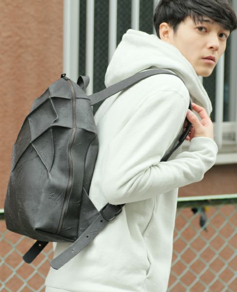 KAGARI YUSUKE.ヴェシカピスキス リュック[w15-02-black]