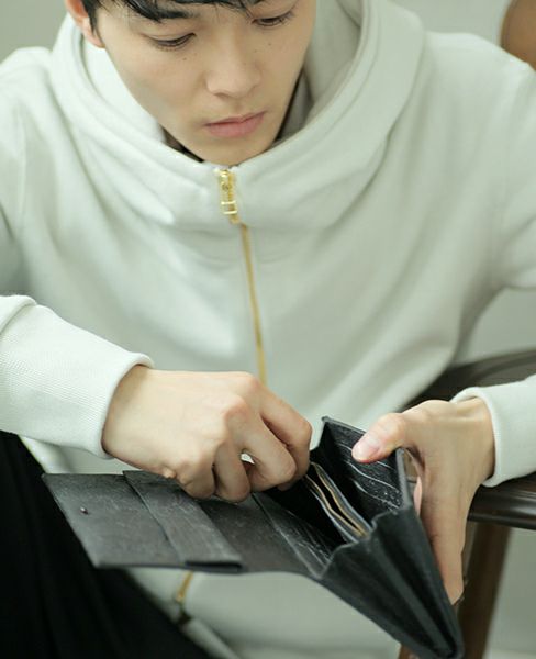 KAGARI YUSUKE.長財布[mw07-black]