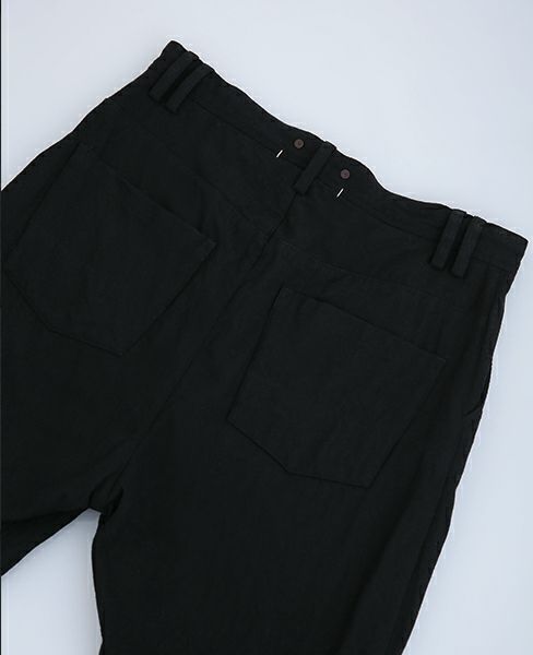 suzuki takayuki.スズキタカユキ.zip-up pants [black]